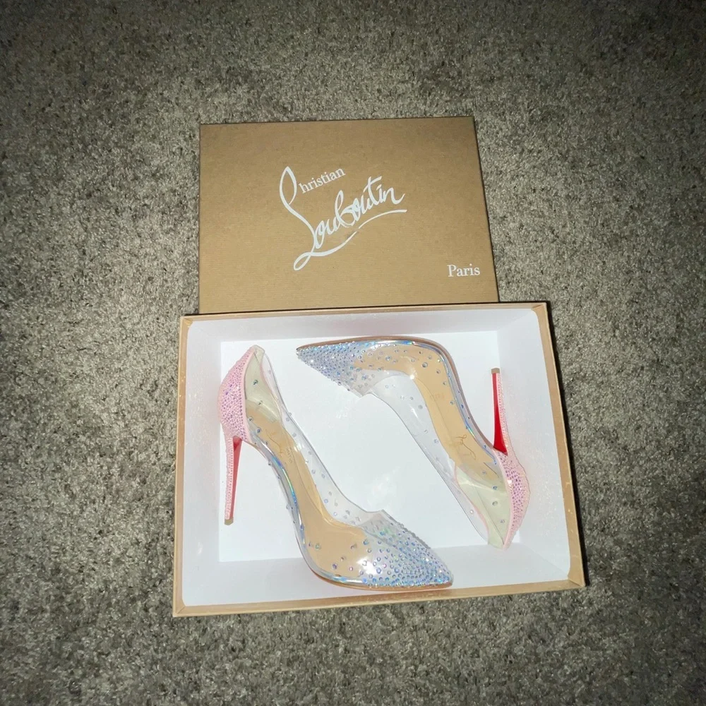 Christian Louboutin Red Bottoms Pump - Picture 1 of 13